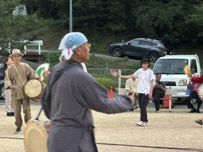image3